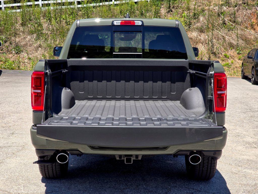 Used 2026 RAM 1500 Limited w/ Bed Utility Group AWD/4WD image 13