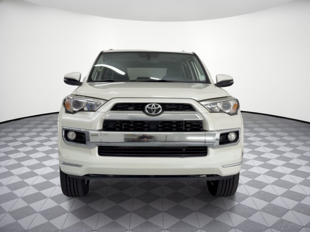 Used 2018 Toyota 4Runner Limited AWD/4WD image 6