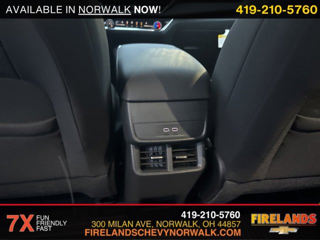 New 2026 Chevrolet Equinox LT w/ LPO, Floor Liner Package image 33