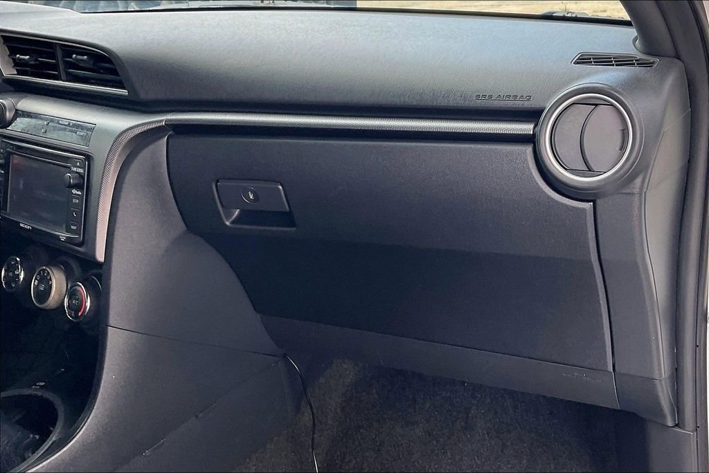 Used 2014 Scion tC FWD image 20
