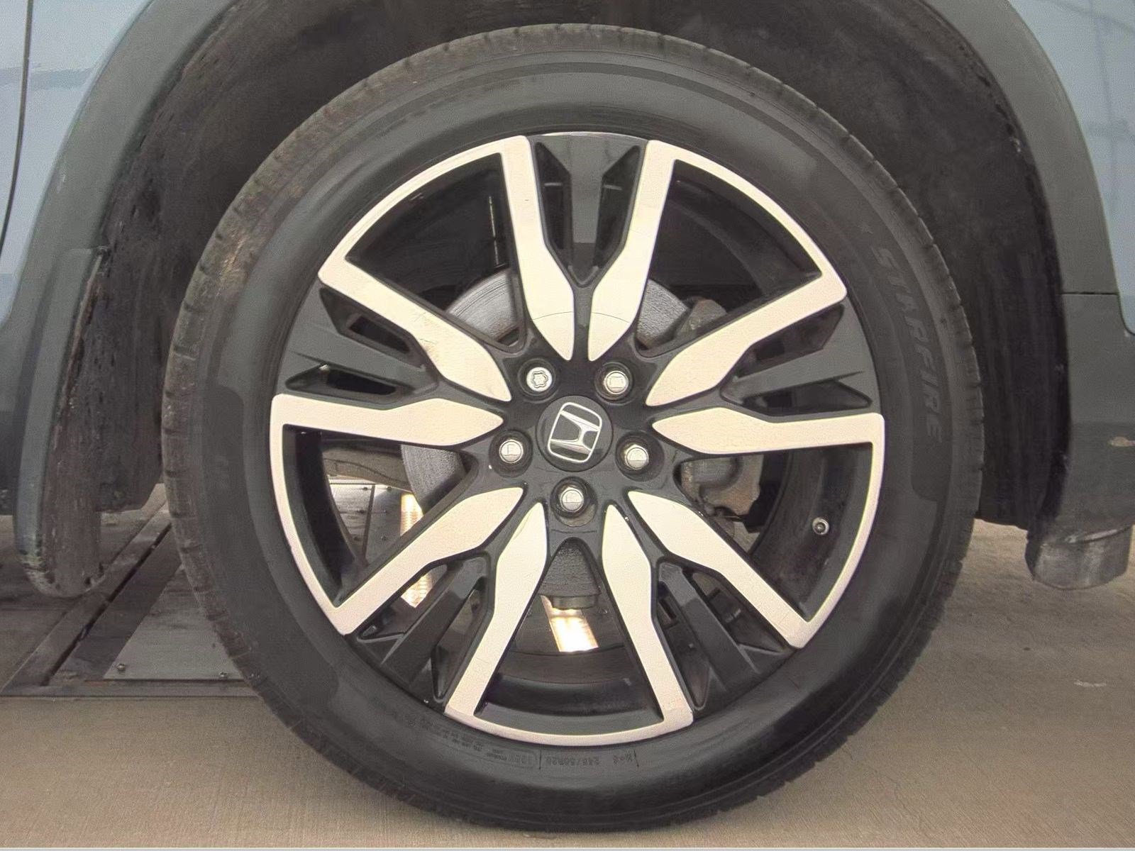 Used 2022 Honda Pilot Elite image 10