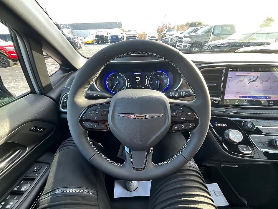 New 2026 Chrysler Pacifica Select image 23