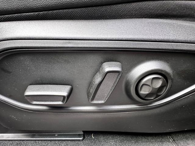 New 2025 Jeep Grand Cherokee Limited image 37