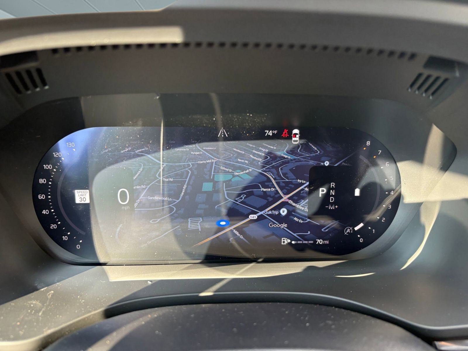 New 2026 Volvo XC60 B5 Plus w/ Protection Package Premier image 21