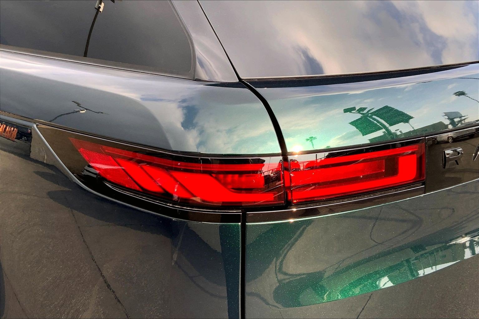 New 2026 Land Rover Range Rover Sport SV AWD/4WD image 5