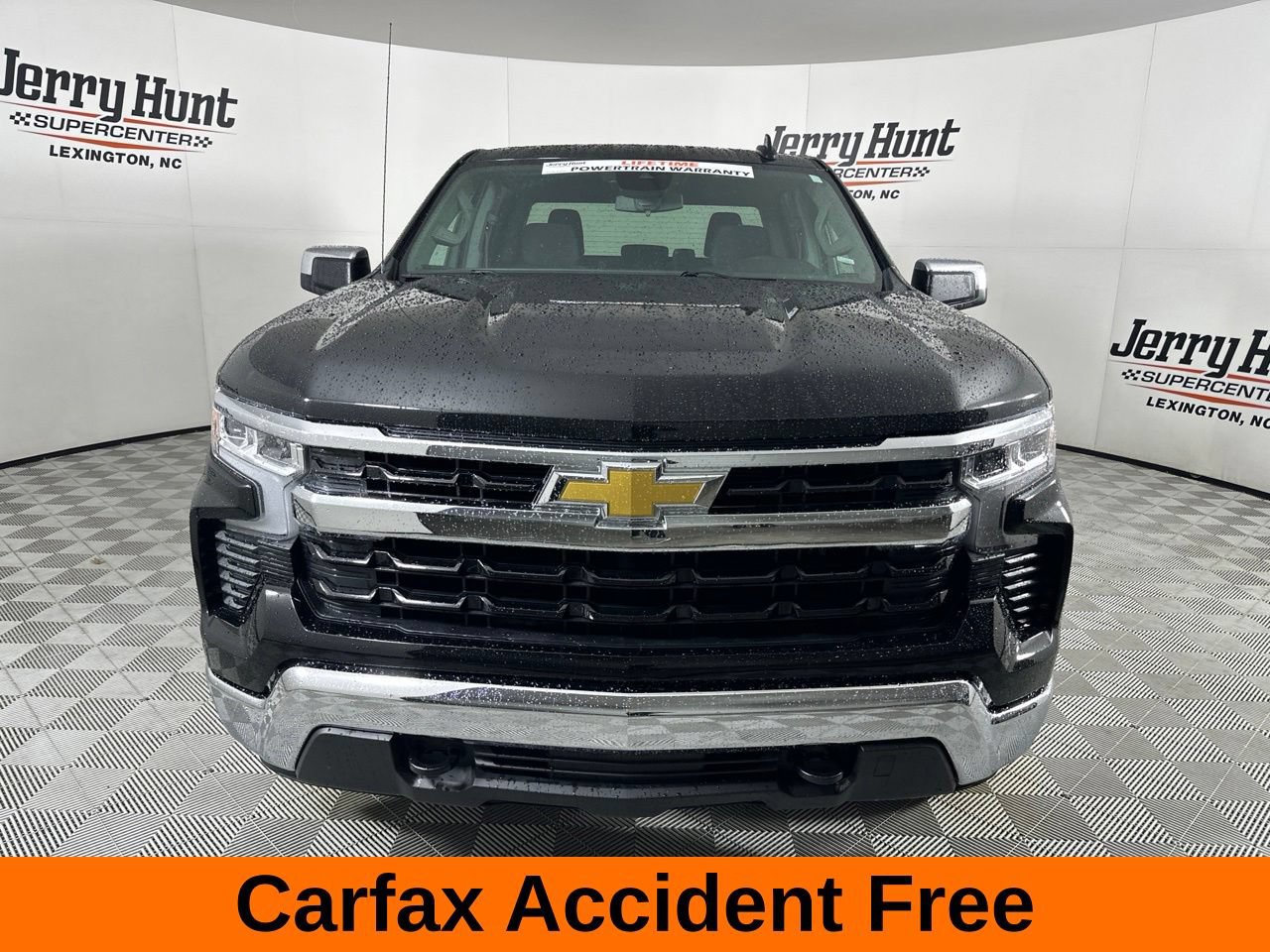 Used 2026 Chevrolet Silverado 1500 LT AWD/4WD image 3