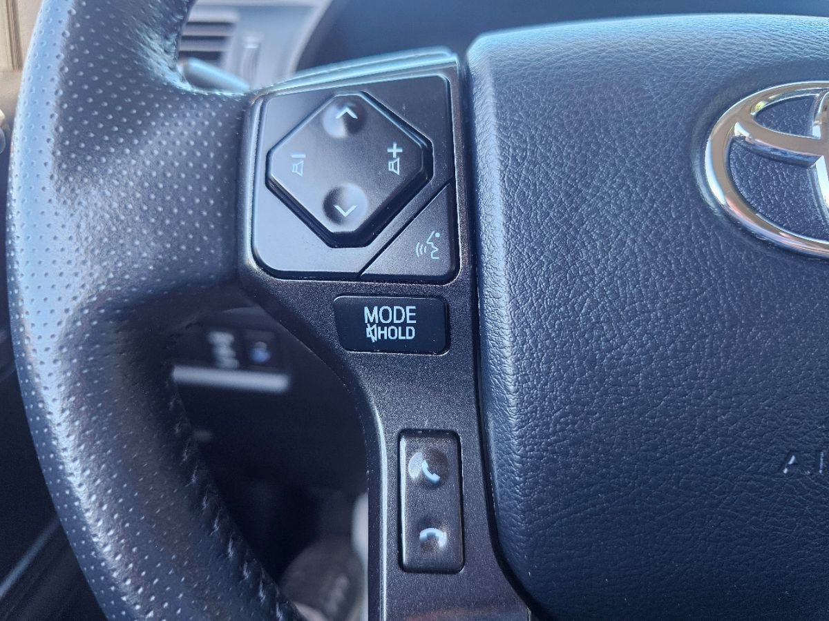 Used 2024 Toyota 4Runner TRD Off-Road Premium image 28