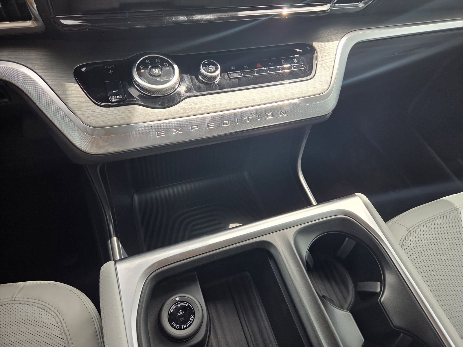 New 2026 Ford Expedition Platinum AWD/4WD image 22