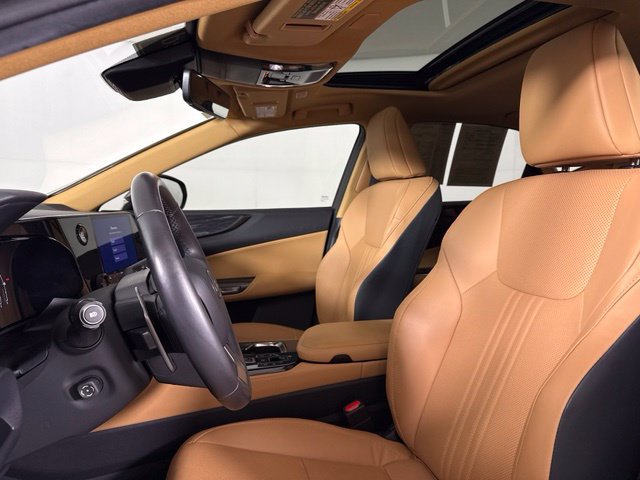 Used 2024 Lexus NX 350 AWD image 5