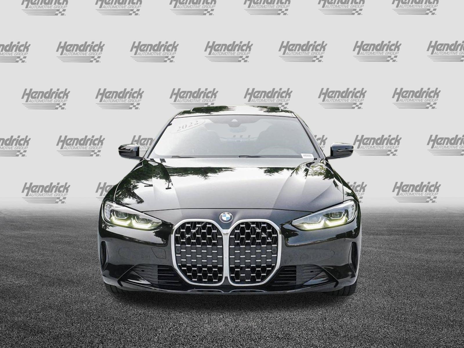 Used 2022 BMW 430i Coupe w/ Convenience Package RWD image 3