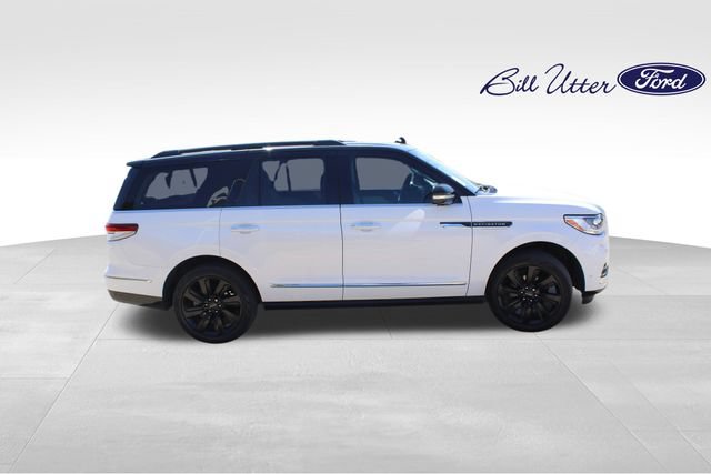 Used 2024 Lincoln Navigator Black Label AWD/4WD image 4