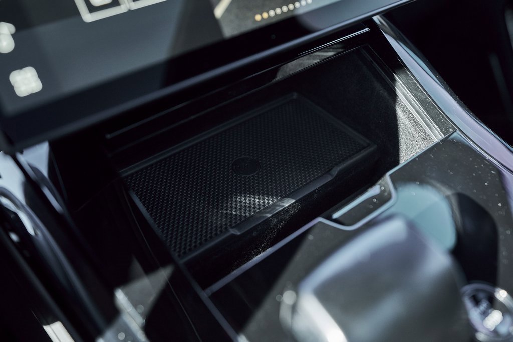 Used 2024 Land Rover Range Rover Sport SV Edition One Carbon Bronze image 69