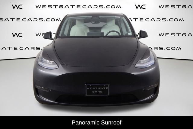 Used 2021 Tesla Model Y Long Range AWD/4WD image 2