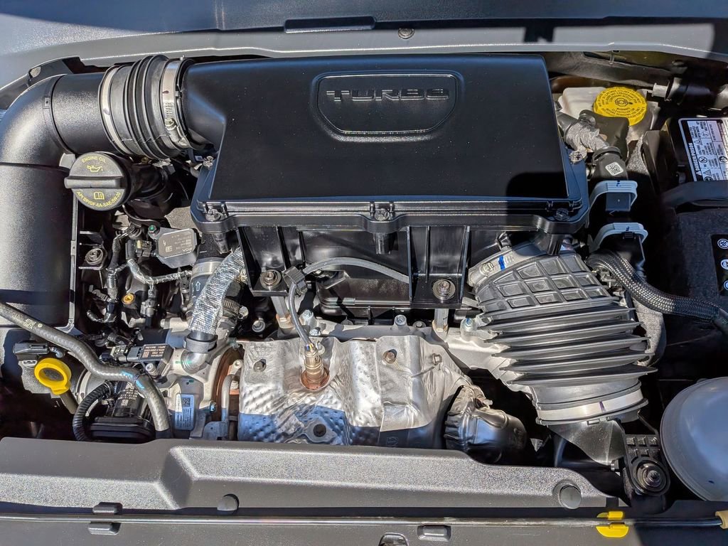 Used 2025 Jeep Compass Limited image 34