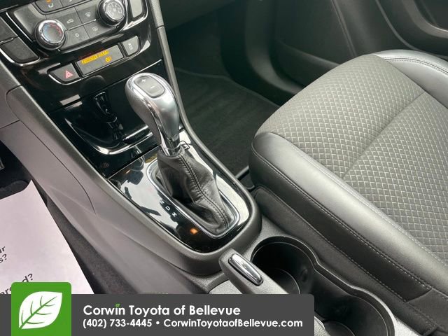 Used 2022 Buick Encore Preferred w/ Safety Package image 22