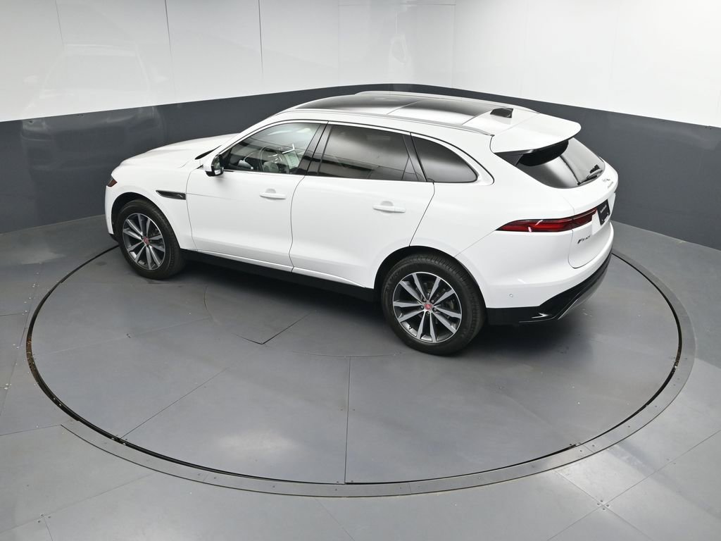 Used 2021 Jaguar F-PACE S image 35