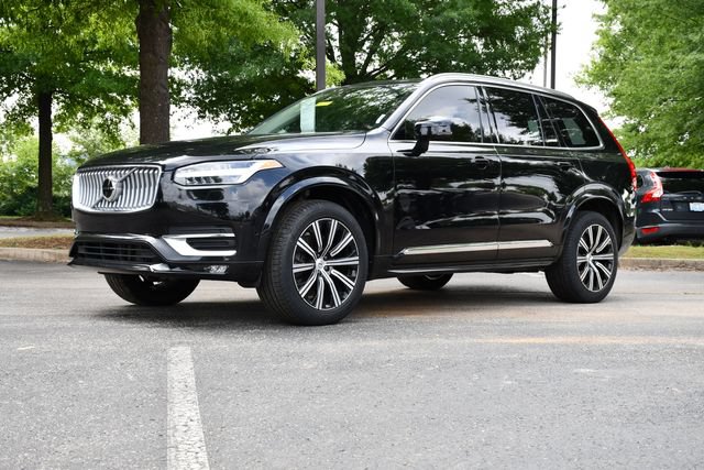 Certified 2023 Volvo XC90 B5 Plus w/ Protection Package Premier AWD/4WD image 3