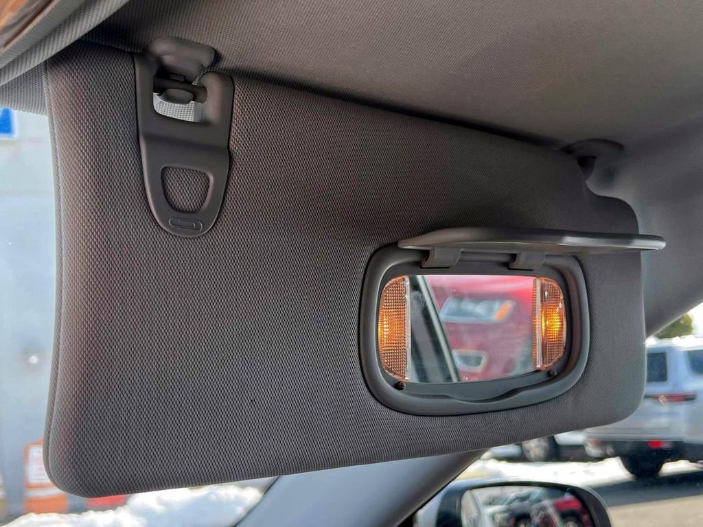 Certified 2019 Jeep Compass Latitude image 29