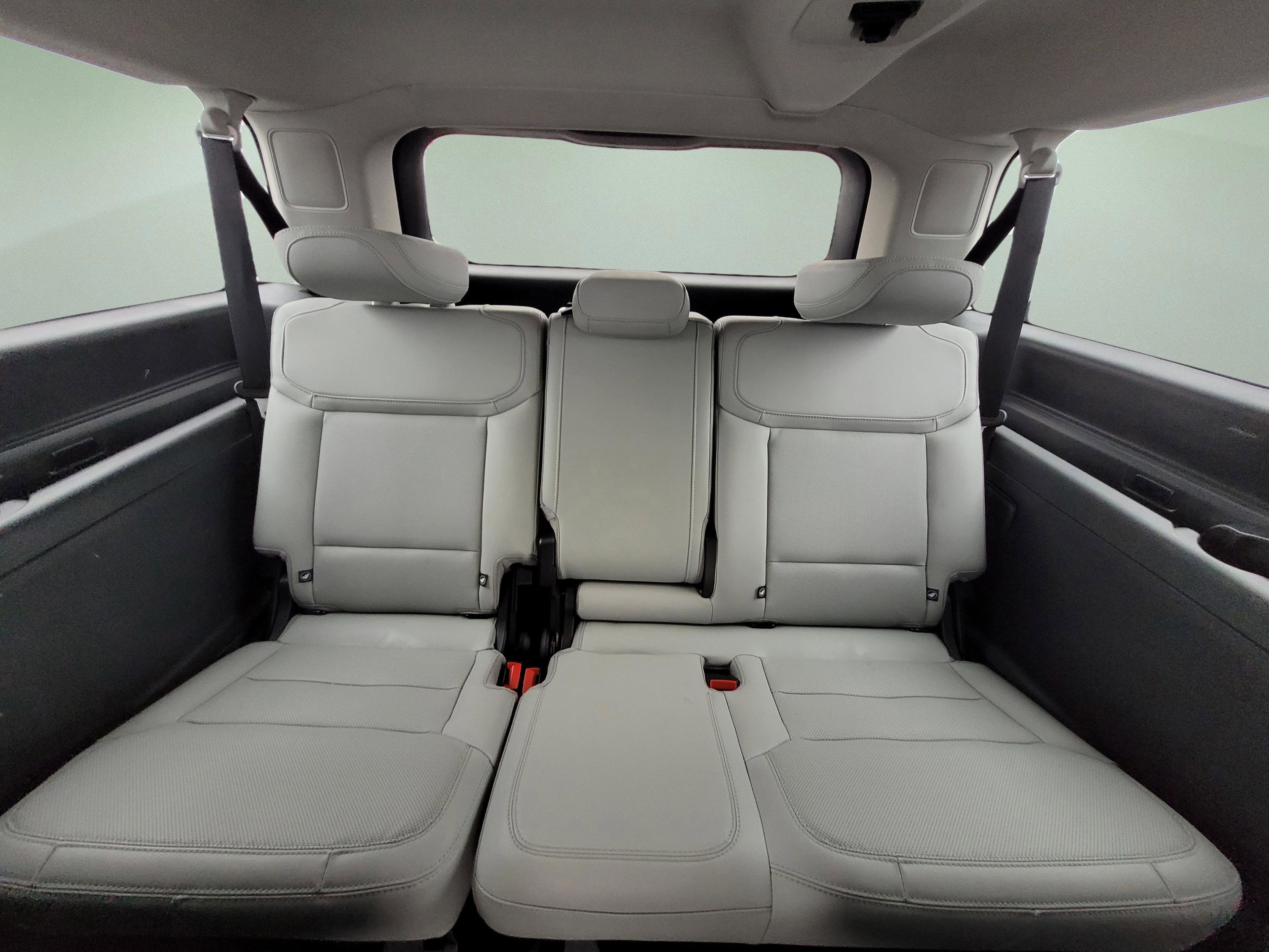 Used 2025 Ford Expedition Max Platinum image 15