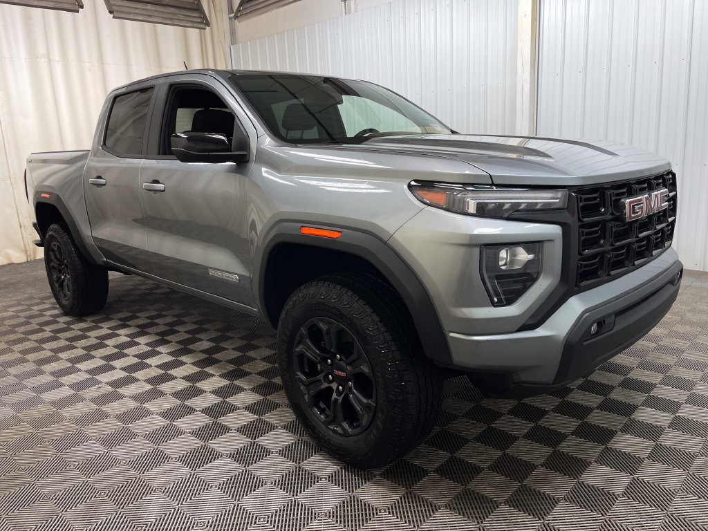 Certified 2025 GMC Canyon Elevation w/ Convenience Package AWD/4WD image 20