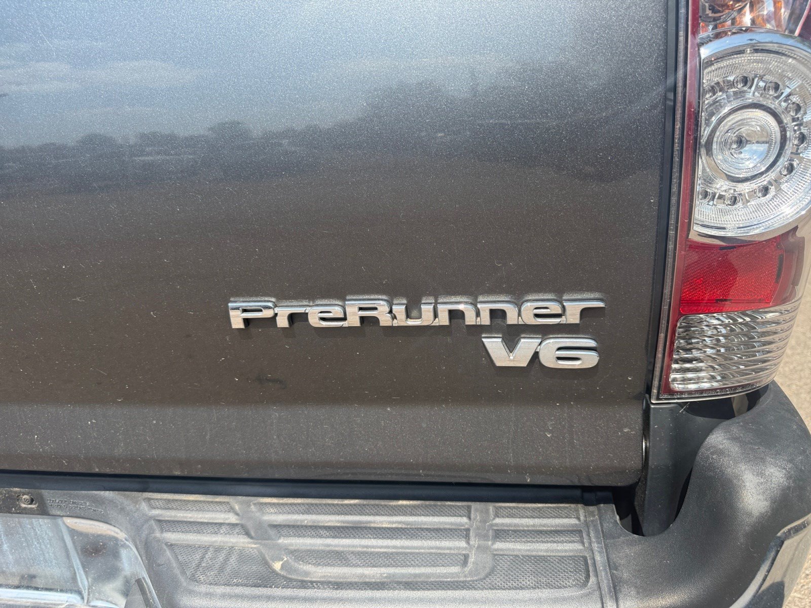 Used 2013 Toyota Tacoma PreRunner w/ TRD Off-Road Pkg RWD image 24