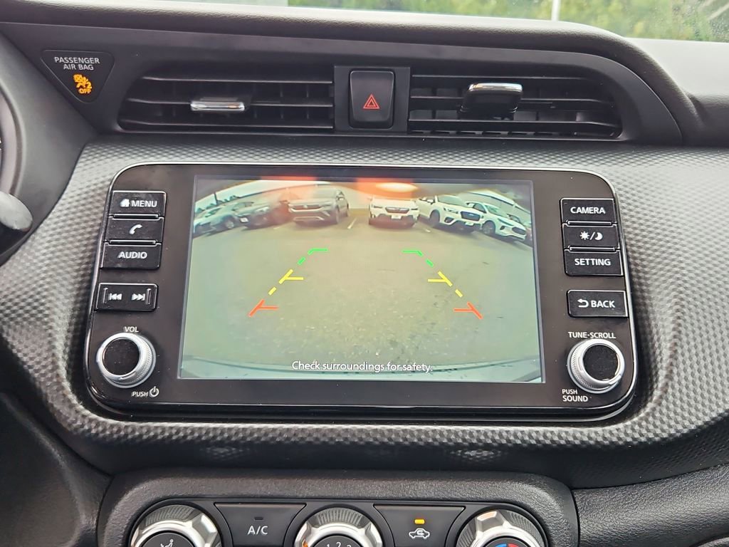 Used 2024 Nissan Kicks SV image 18