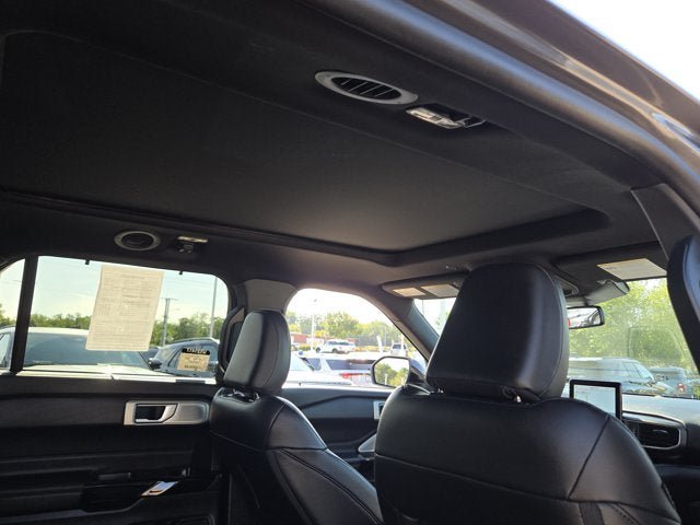 Used 2023 Ford Explorer ST w/ Equipment Group 401A AWD/4WD image 9