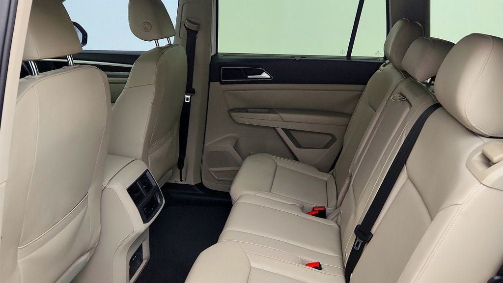 Used 2018 Volkswagen Atlas SEL FWD image 21