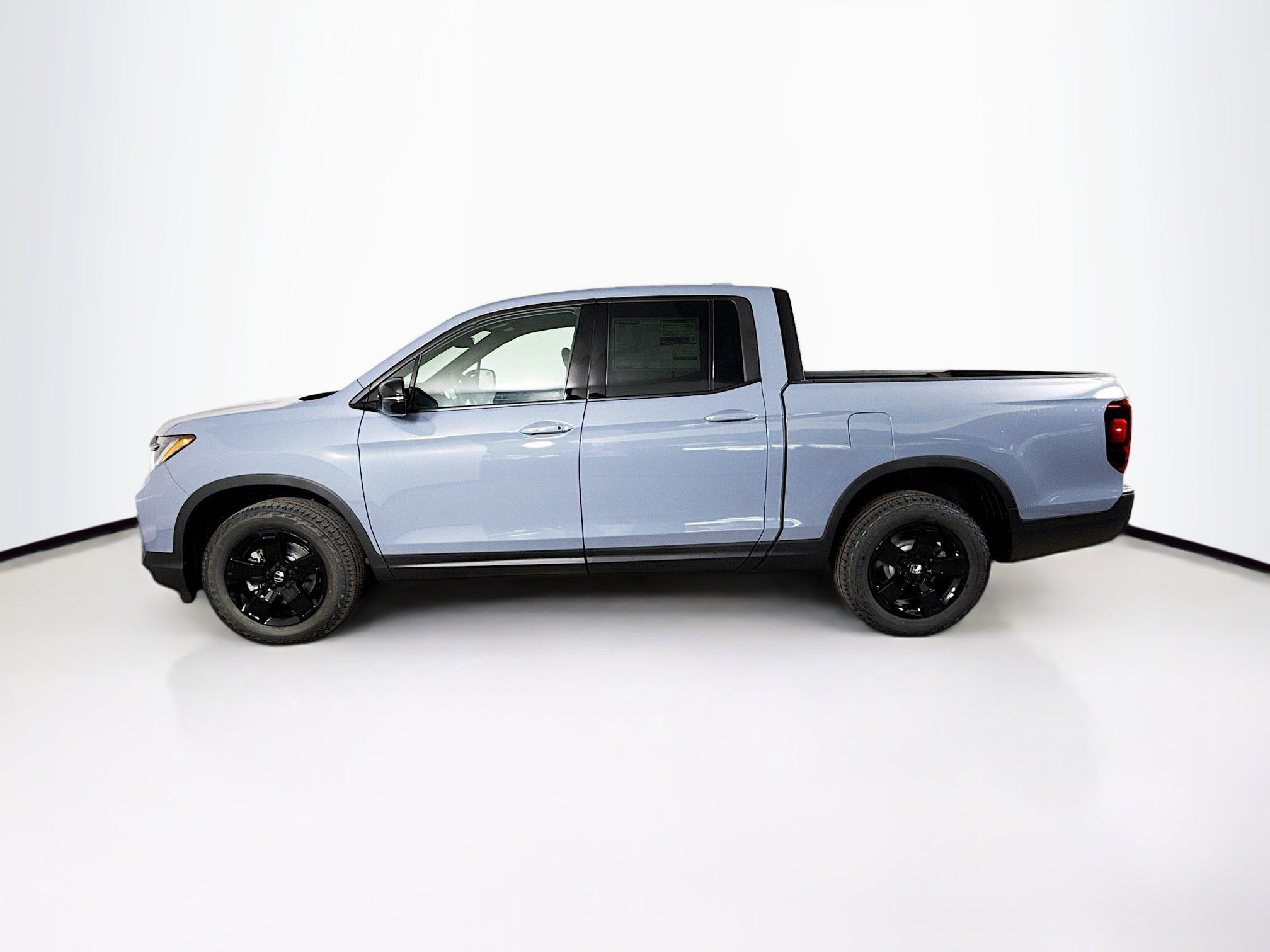 New 2025 Honda Ridgeline Black Edition image 7