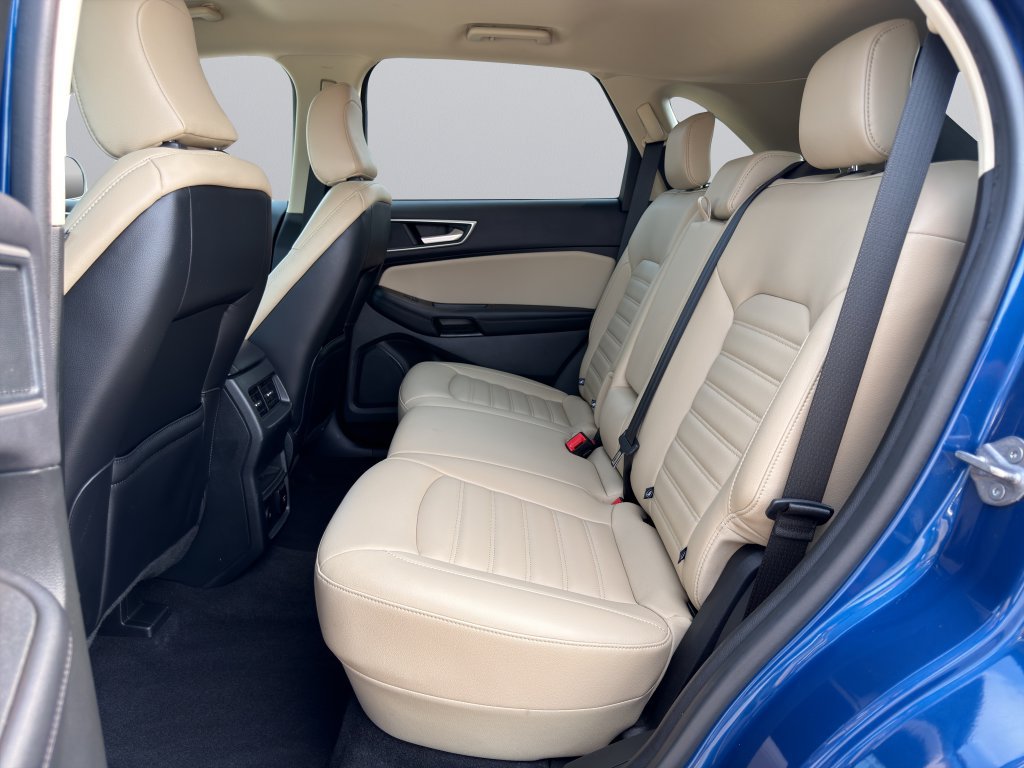 Used 2024 Ford Edge SEL w/ Convenience Package AWD/4WD image 36