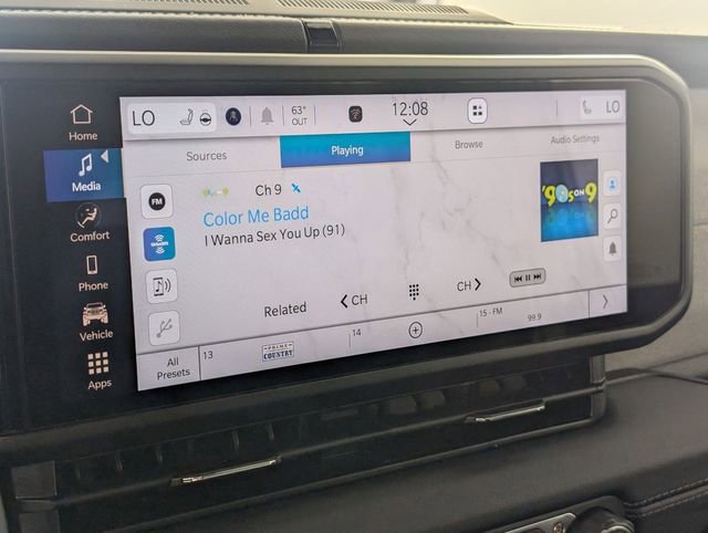 Used 2025 Jeep Wrangler Unlimited Sahara image 18