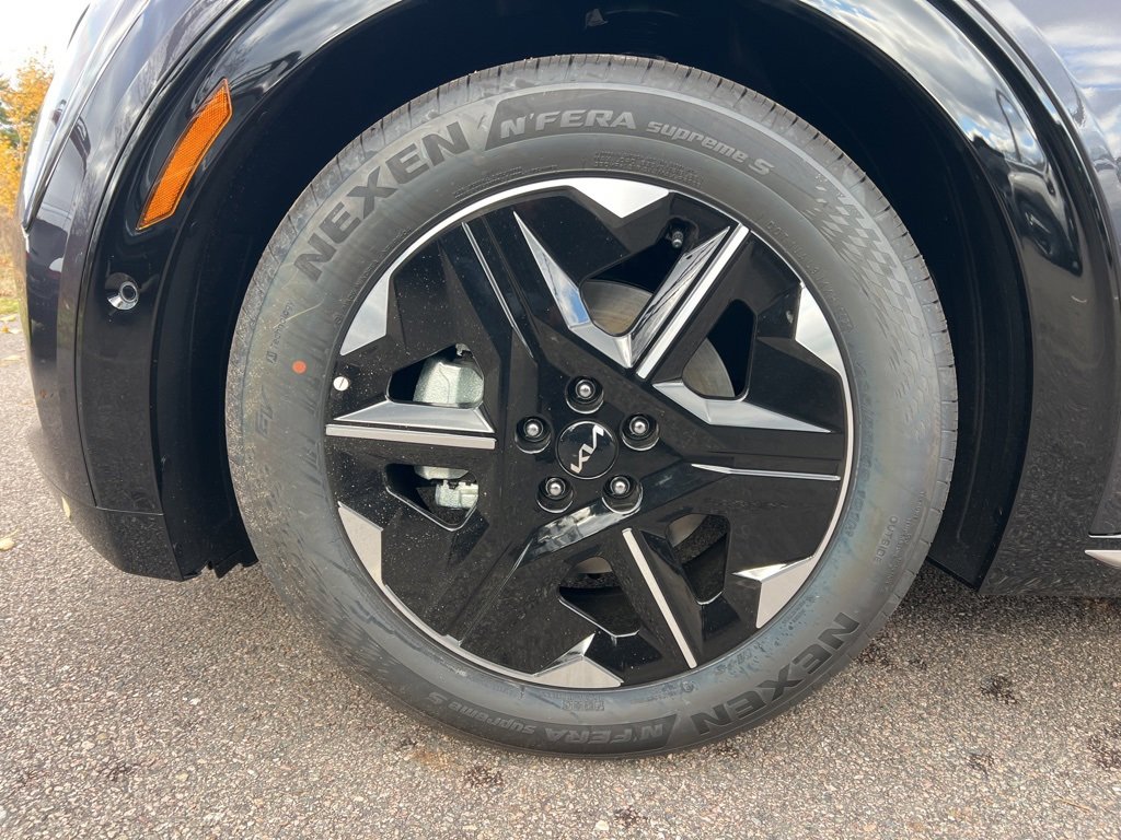 New 2025 Kia EV6 Wind image 7