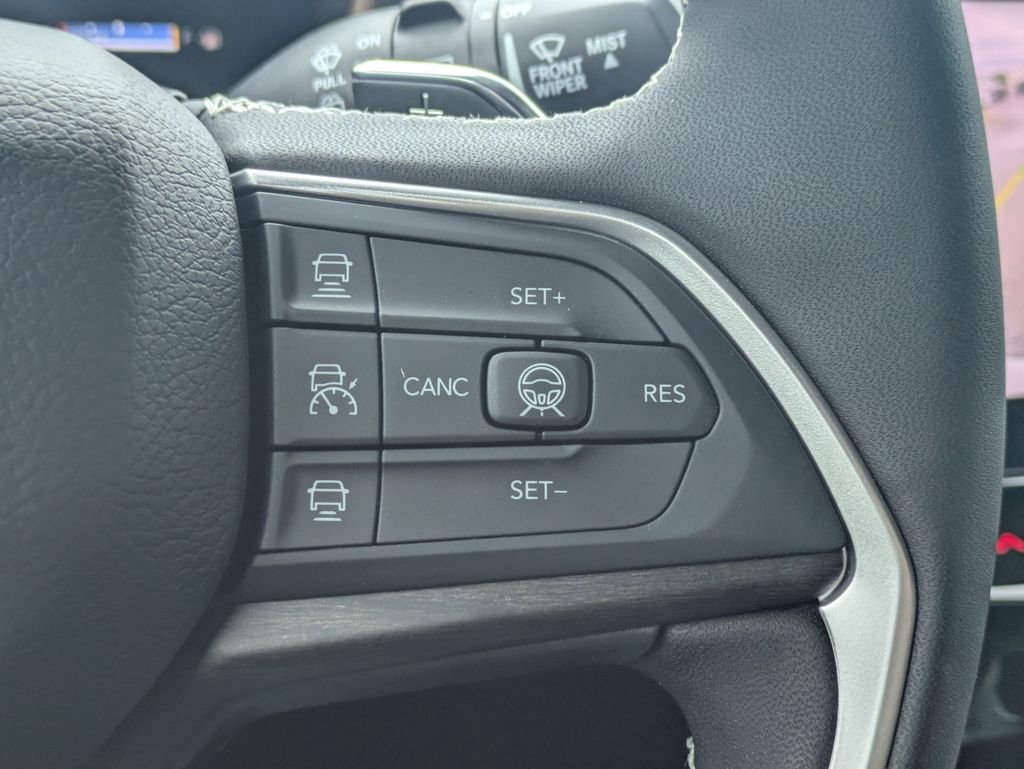New 2026 Jeep Grand Cherokee Altitude RWD image 27