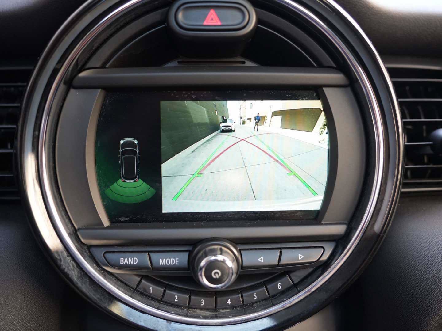 Used 2019 MINI Cooper 4-Door Hardtop FWD image 27
