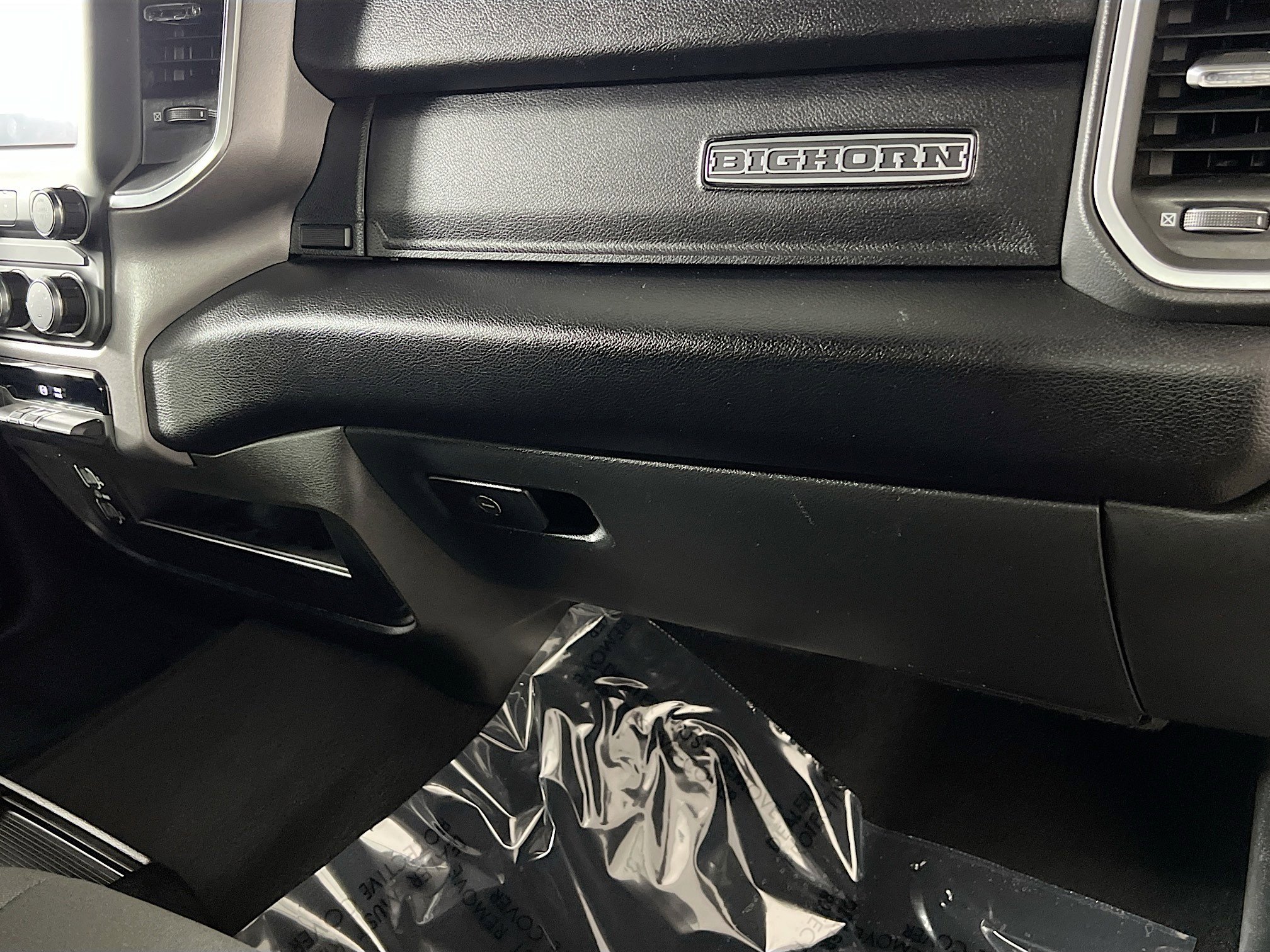 Used 2024 RAM 3500 Big Horn AWD/4WD image 34