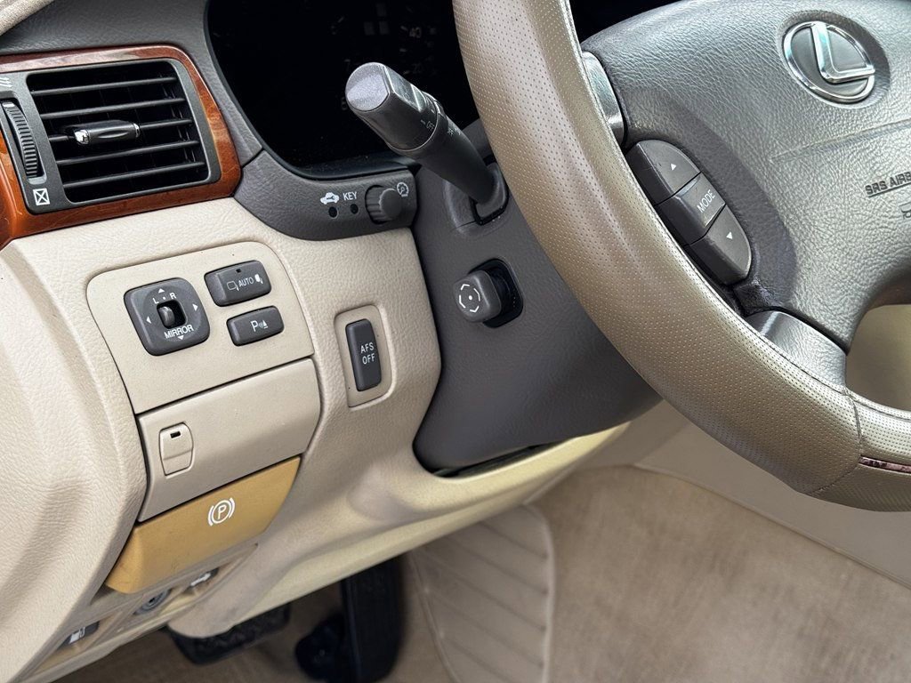 Used 2005 Lexus LS 430 image 12