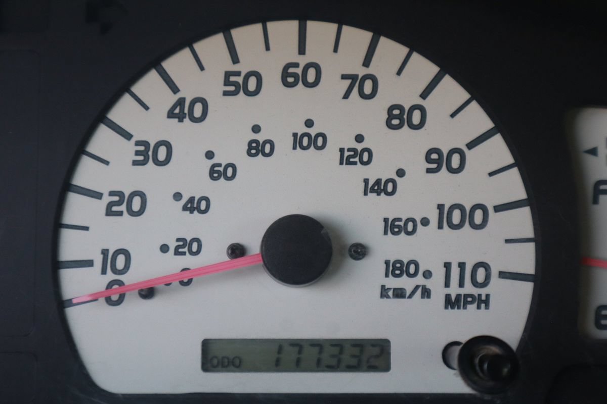 Used 2002 Toyota Tacoma 2WD Xtracab w/ SR5 Pkg w/ Chrome Pkg image 36