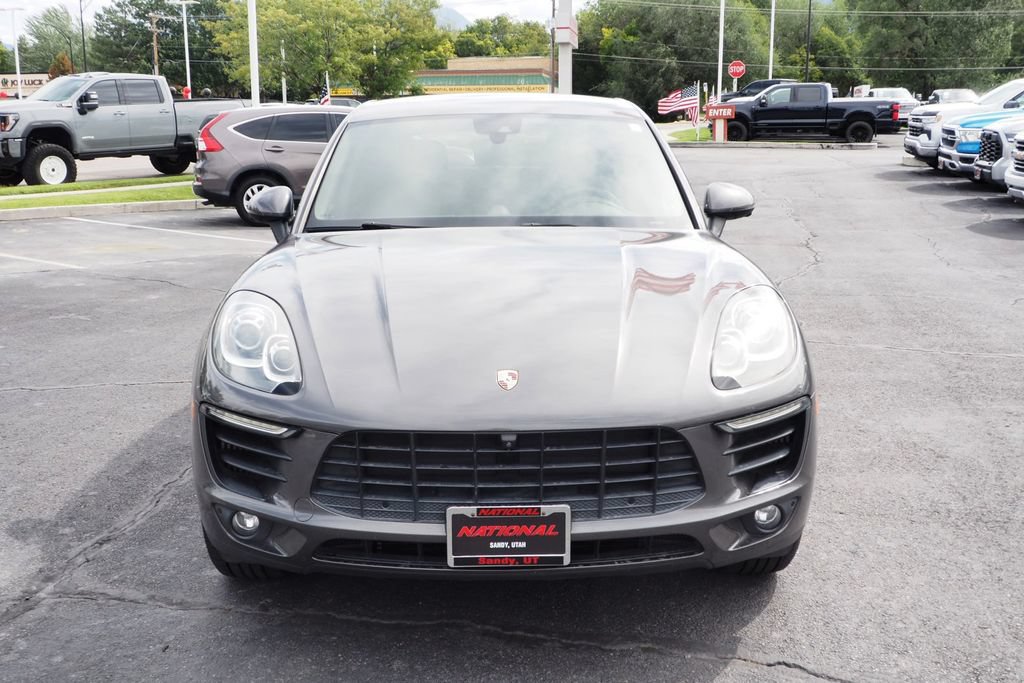 Used 2017 Porsche Macan S AWD/4WD image 2