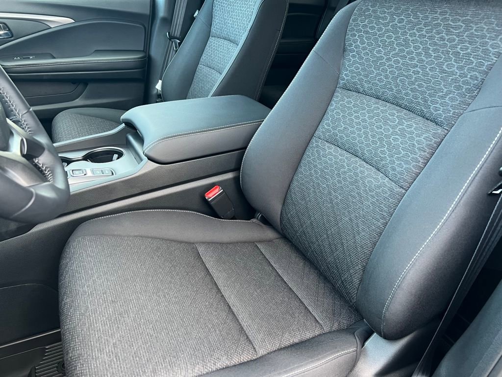 Used 2024 Honda Ridgeline Sport image 10