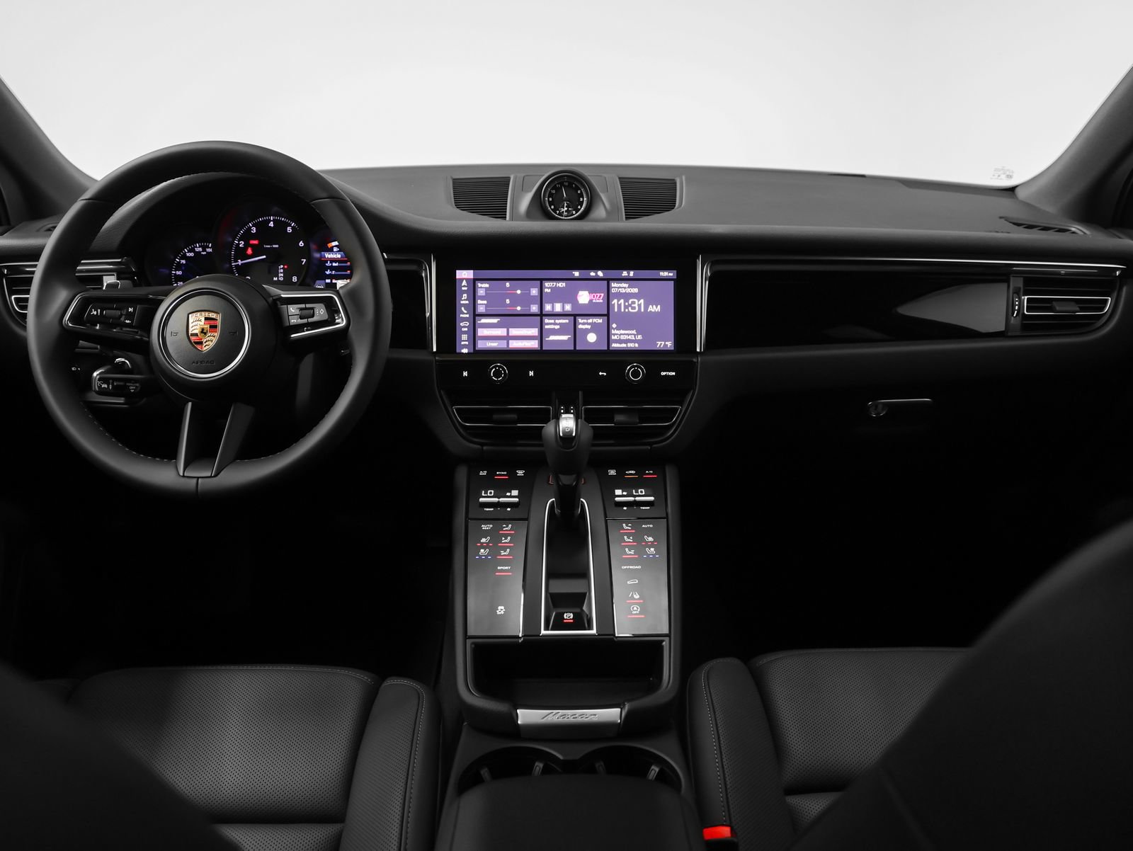 New 2026 Porsche Macan AWD/4WD image 25