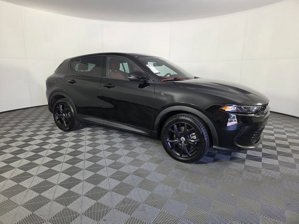 Certified 2025 Dodge Hornet GT Plus w/ GT Plus Package image 5