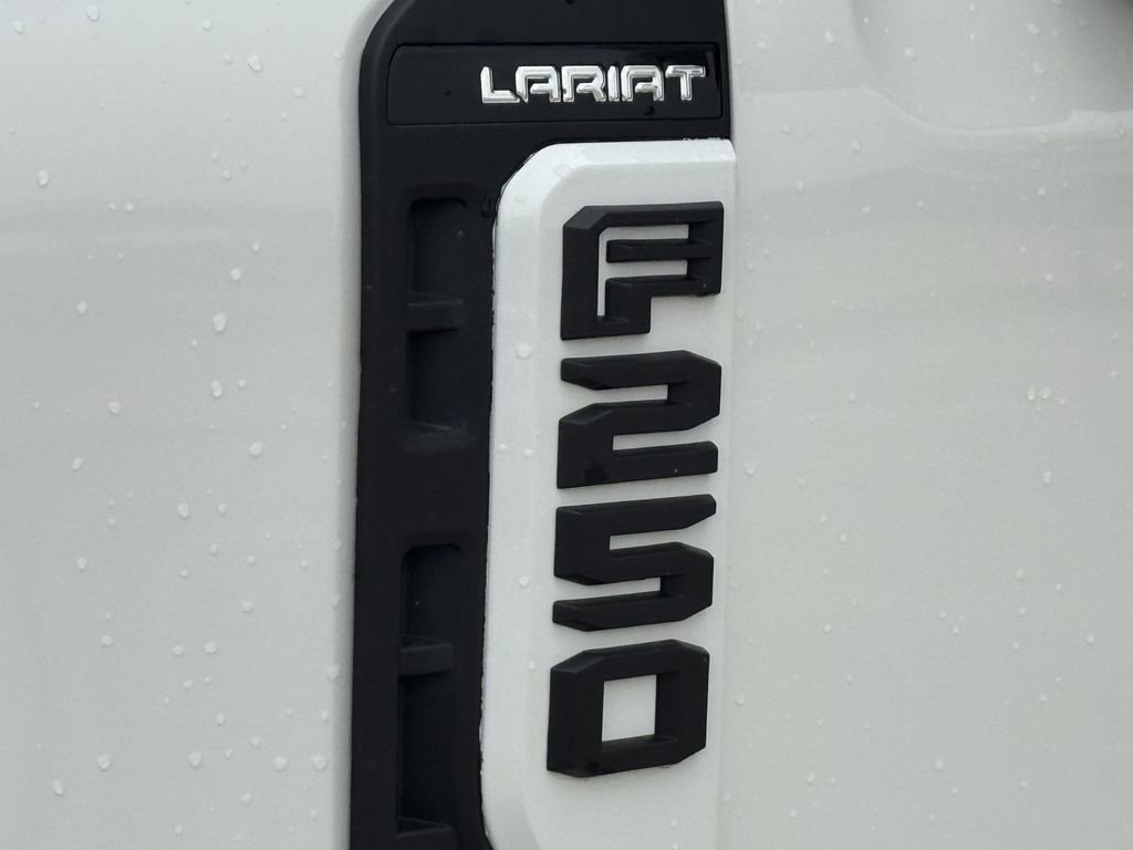 Used 2025 Ford F250 Lariat w/ Chrome Package AWD/4WD image 10