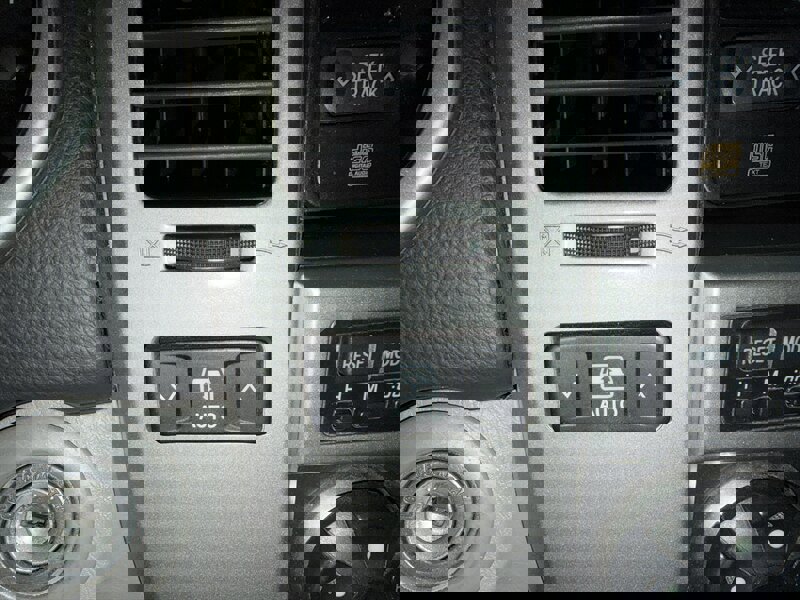 Used 2005 Toyota 4Runner SR5 RWD image 21