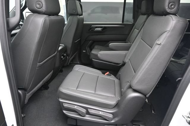 New 2026 Chevrolet Suburban LT w/ Comfort Package AWD/4WD image 22