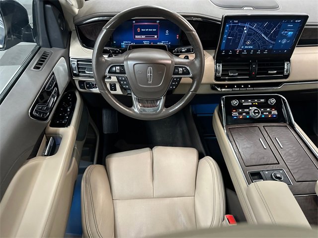 Used 2022 Lincoln Navigator Reserve image 26