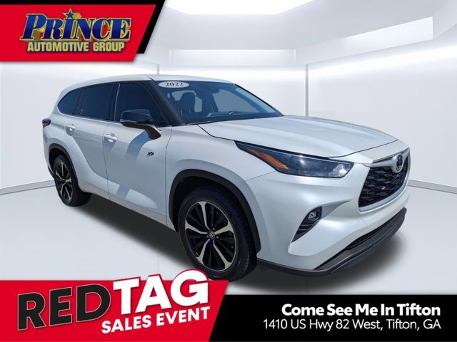 Used 2022 Toyota Highlander LE
