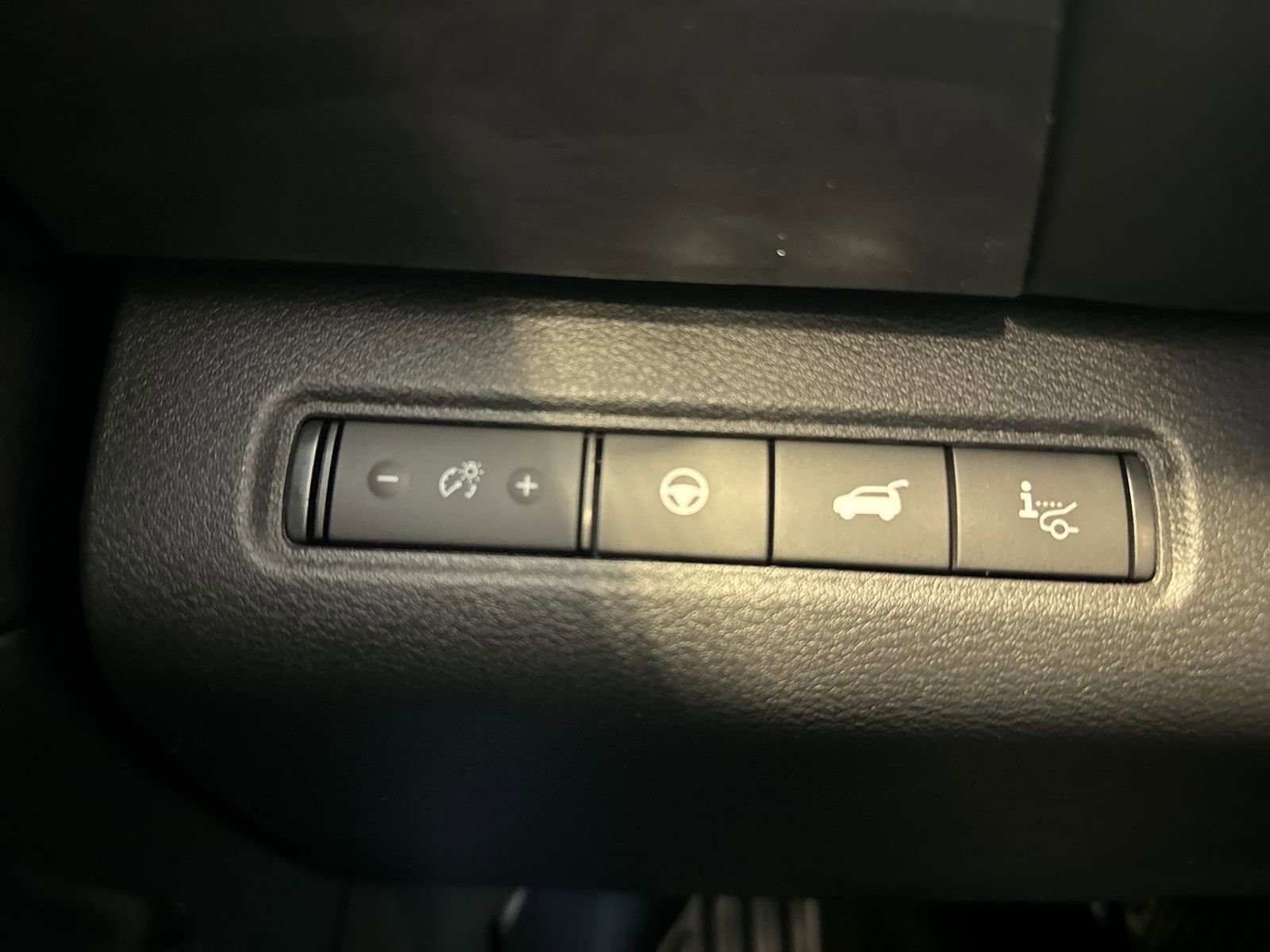 New 2026 Nissan Pathfinder Platinum AWD/4WD image 14