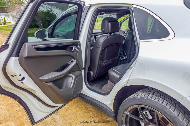 Used 2017 Porsche Macan S AWD/4WD image 37