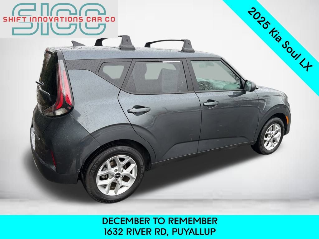 Used 2025 Kia Soul LX w/ LX Technology Package image 6
