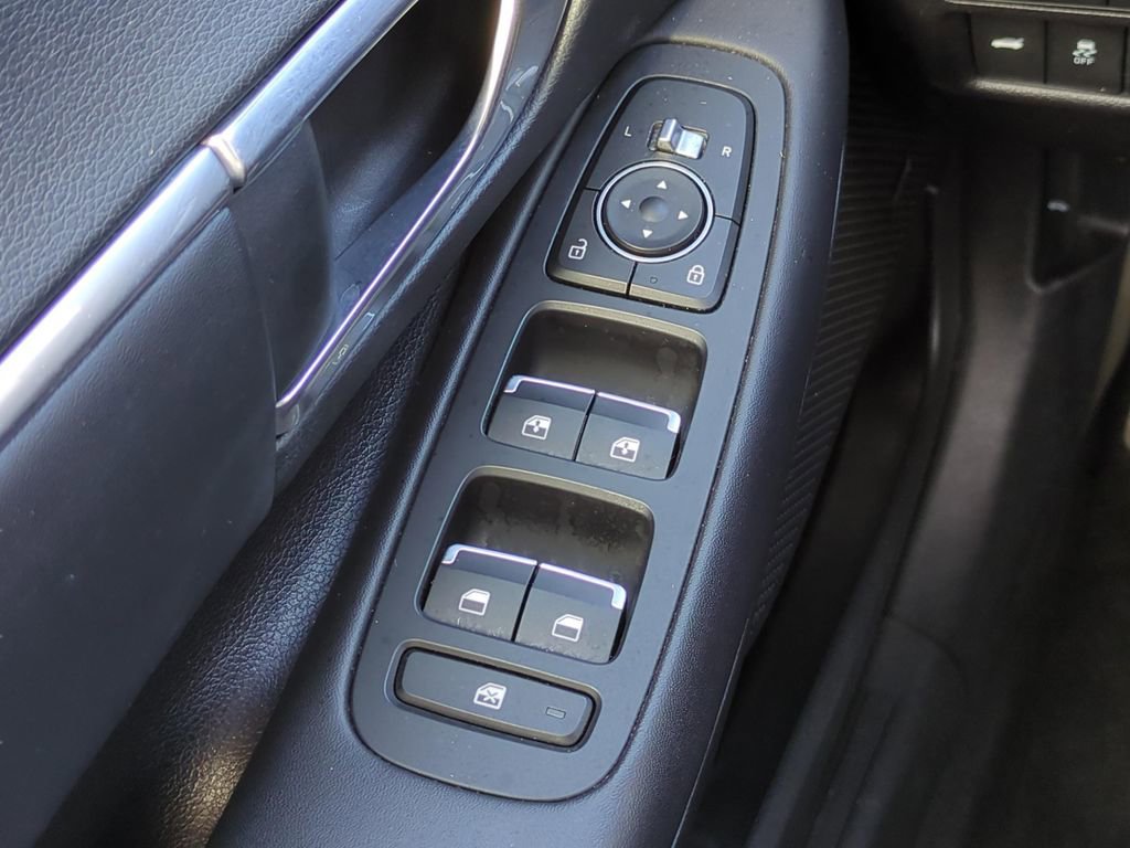 Used 2020 Hyundai Sonata SEL FWD image 18